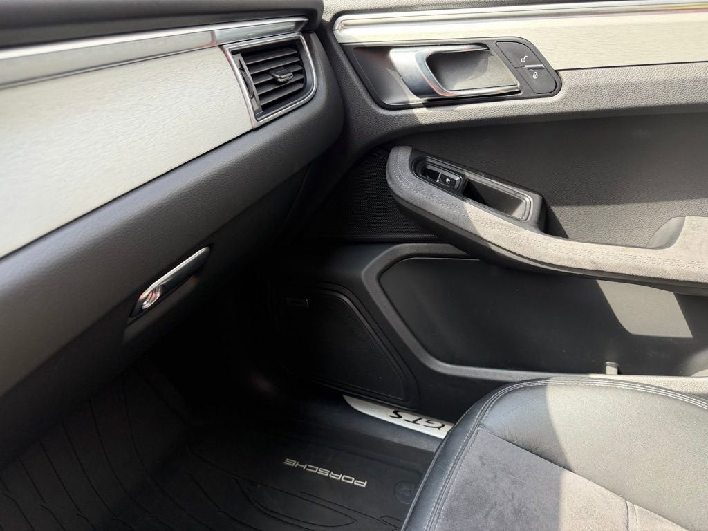 2018 Porsche Macan GTS