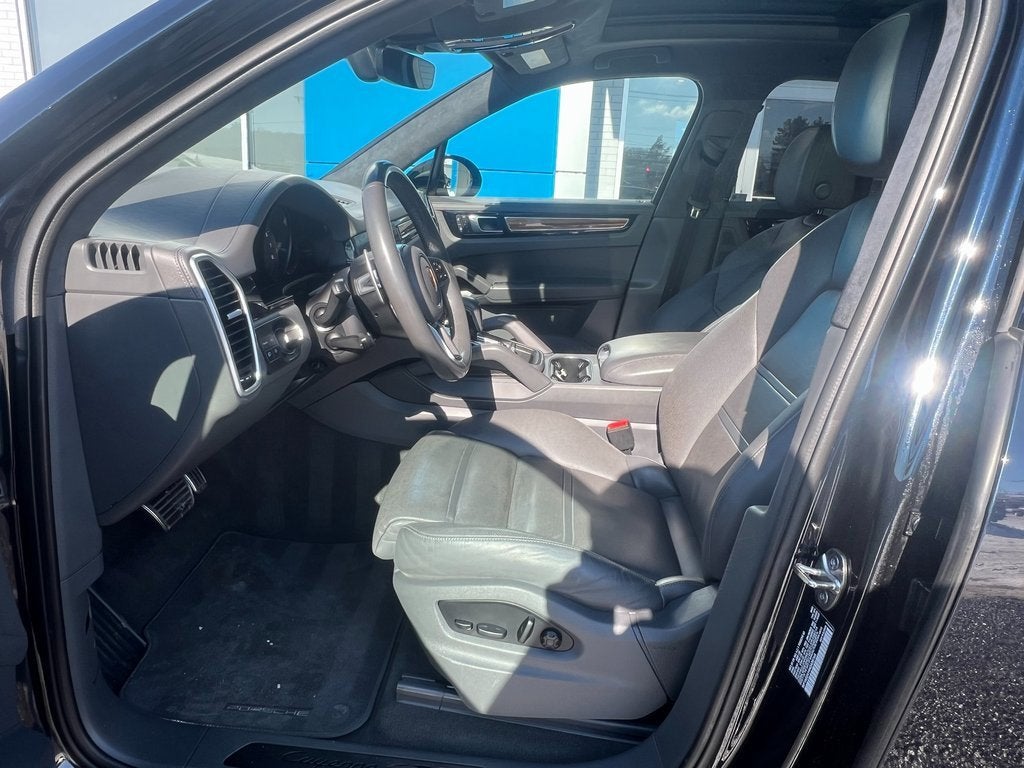 2022 Porsche Cayenne GTS