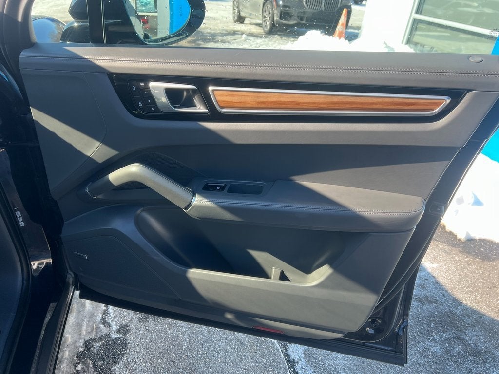 2022 Porsche Cayenne GTS