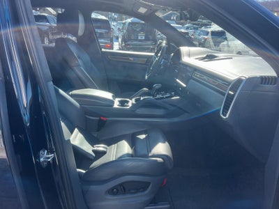 2022 Porsche Cayenne GTS