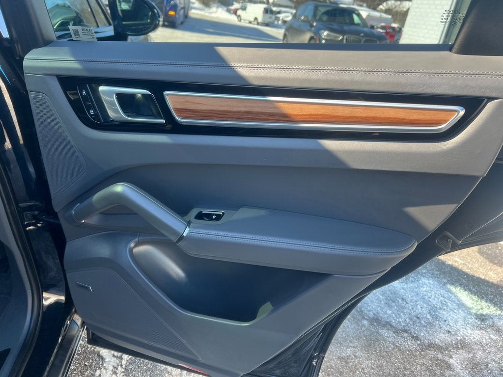 2022 Porsche Cayenne GTS