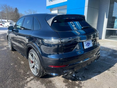 2022 Porsche Cayenne GTS