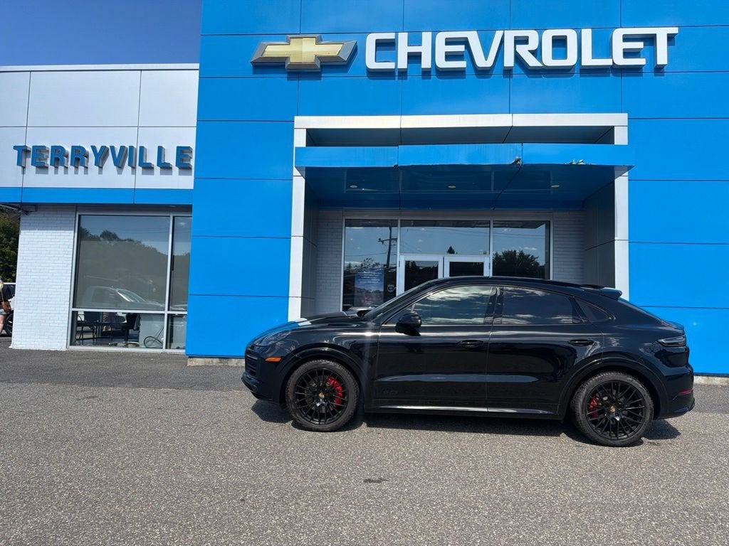 2023 Porsche Cayenne GTS
