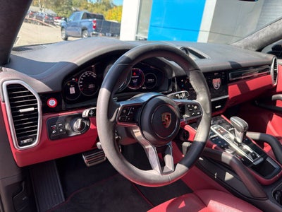 2023 Porsche Cayenne GTS