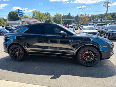 2023 Porsche Cayenne GTS