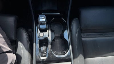 2025 Volvo XC40 Plus Dark Theme