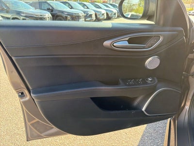 2019 Alfa Romeo Giulia Ti Sport