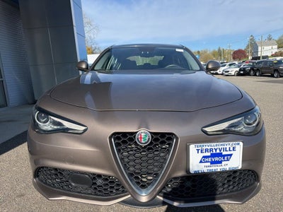 2019 Alfa Romeo Giulia Ti Sport