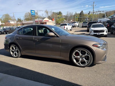 2019 Alfa Romeo Giulia Ti Sport