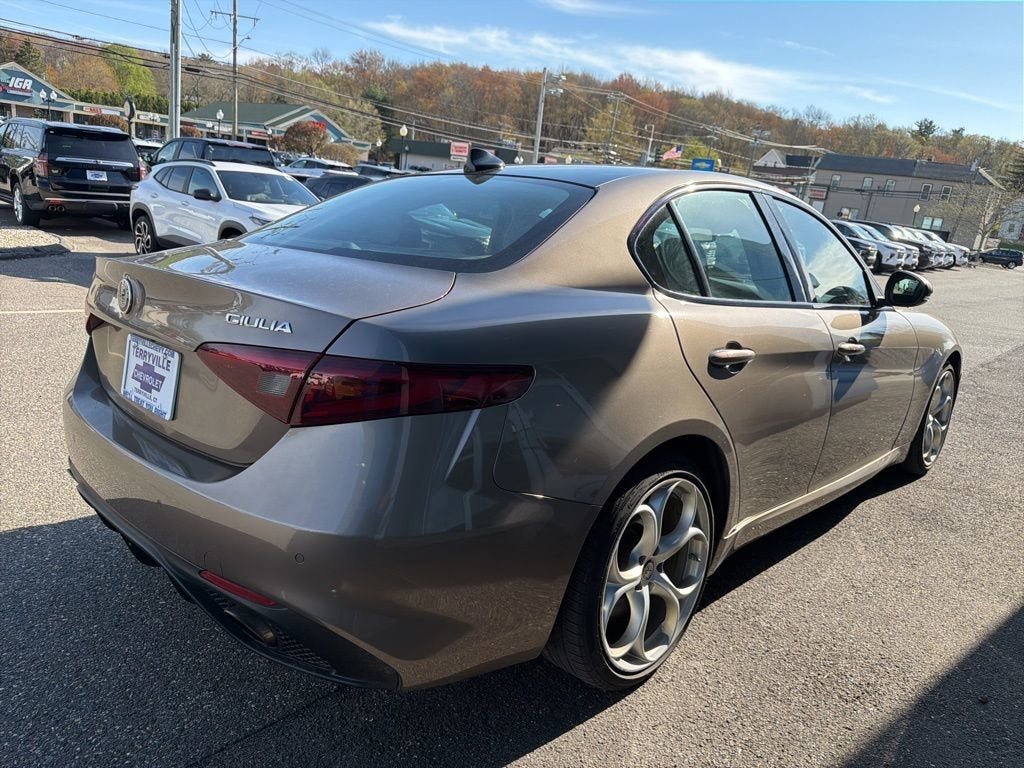 2019 Alfa Romeo Giulia Ti Sport
