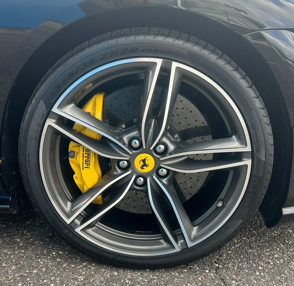 2022 Ferrari Roma Coupe