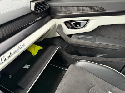 2024 Lamborghini Urus S