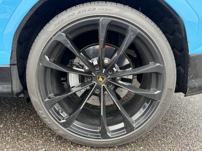 2024 Lamborghini Urus S