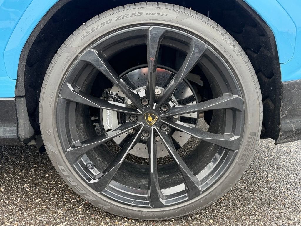 2024 Lamborghini Urus S